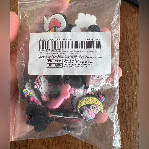 NEW Bundle 20 Piece Unicorn Themed Crocs Shoe Charms - Picture 7 of 7